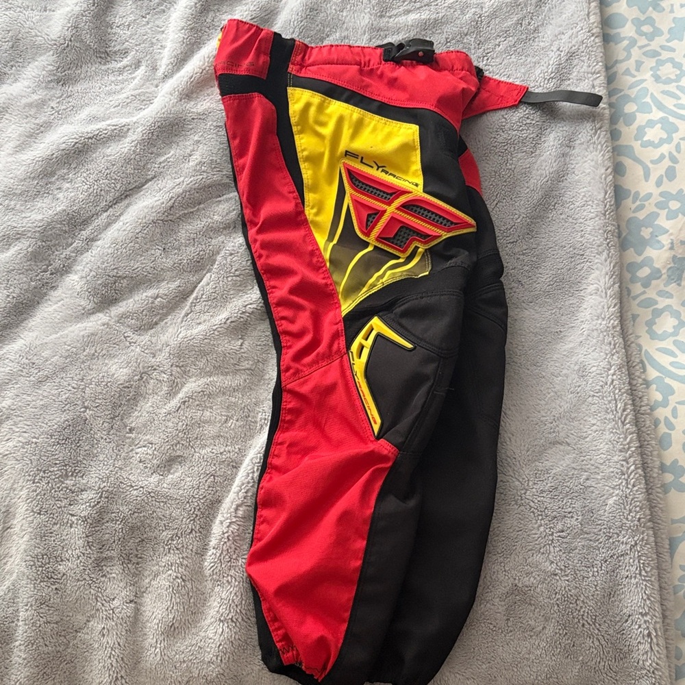 EUC Fly Racing F-16 Black, Red, and Yellow Pants Size 24